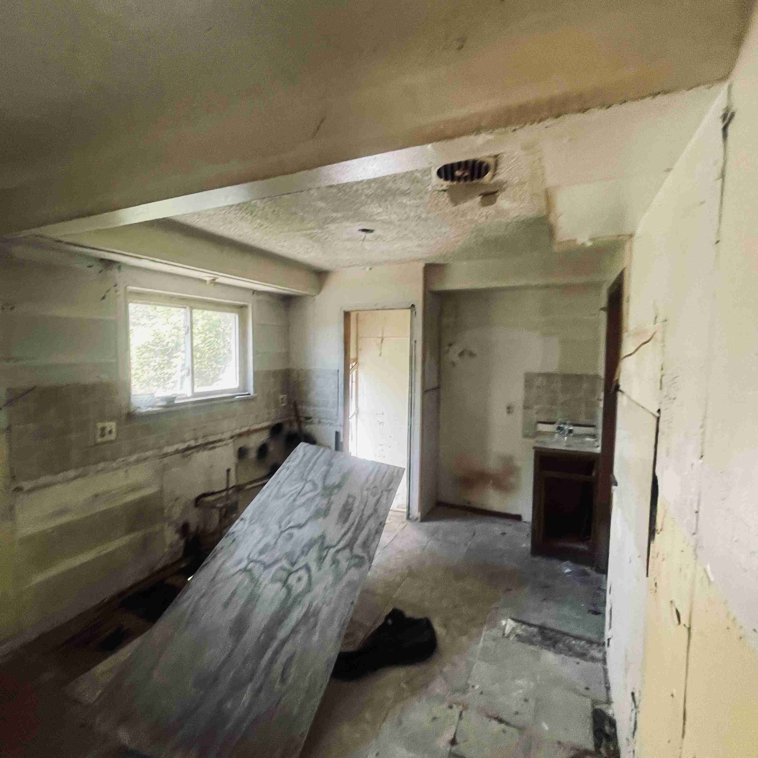 14241 Coyle (20).jpg